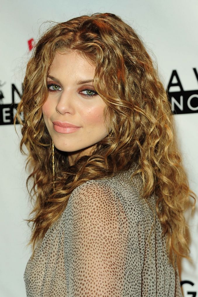 Annalynne Mccord