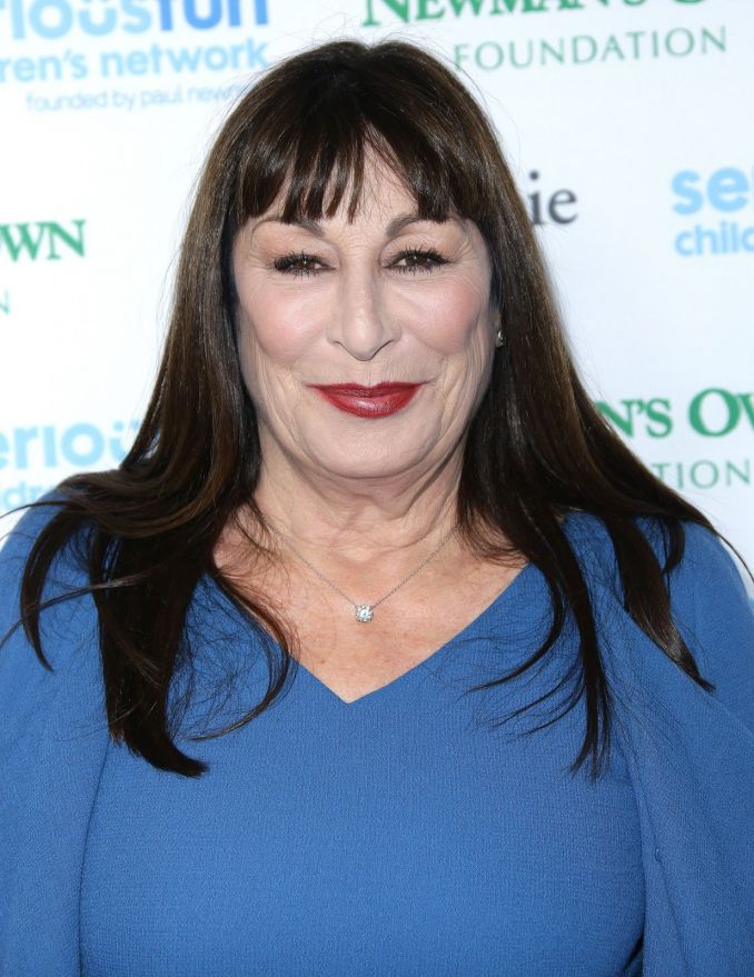 Anjelica Huston dabar